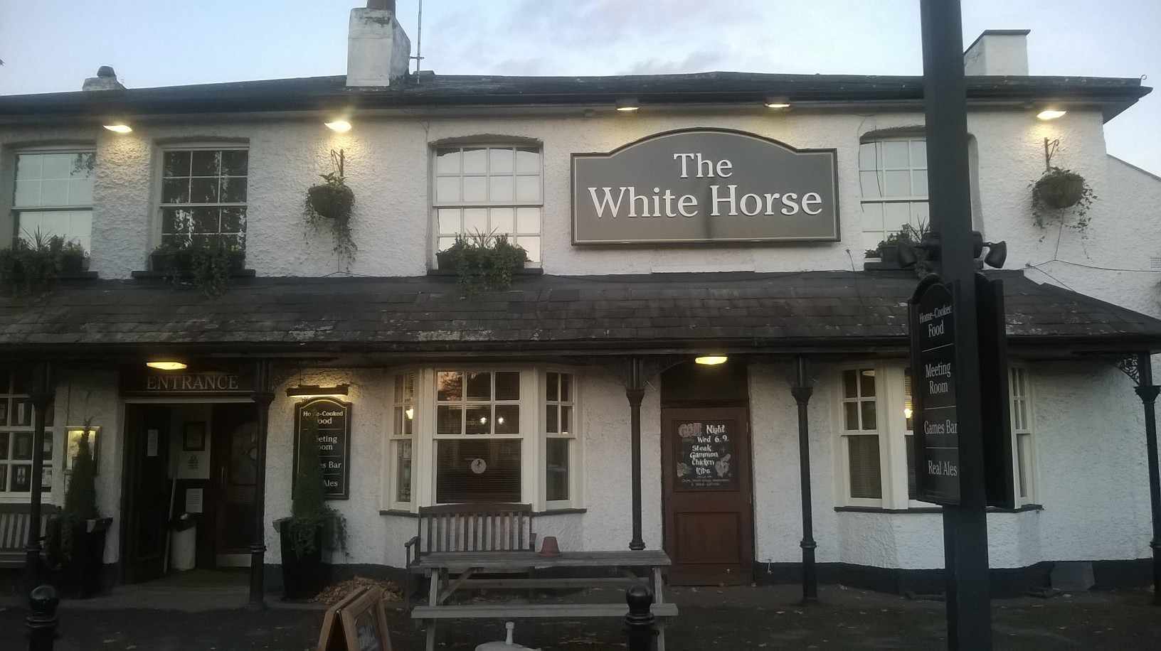 The White Horse in London Colney
